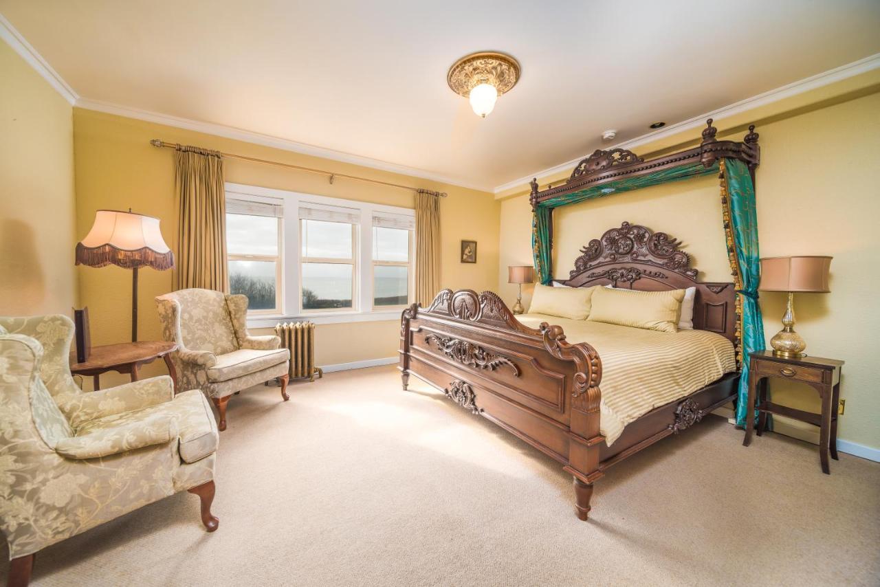Dashwood Manor Seaside Bed & Breakfast Victoria Eksteriør billede