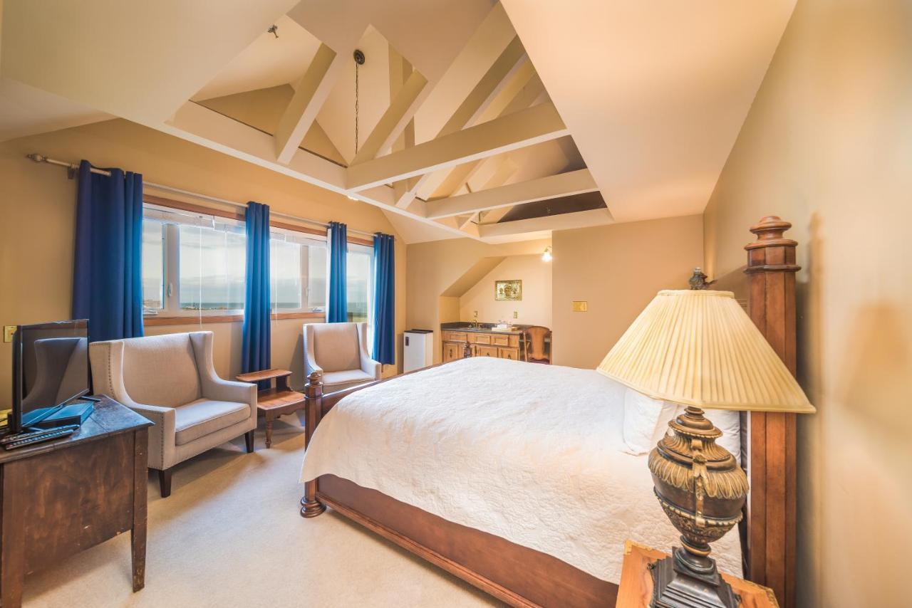Dashwood Manor Seaside Bed & Breakfast Victoria Eksteriør billede