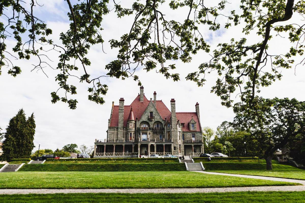 Dashwood Manor Seaside Bed & Breakfast Victoria Eksteriør billede